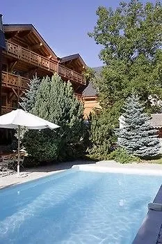 Hotel & - Mounier 4*